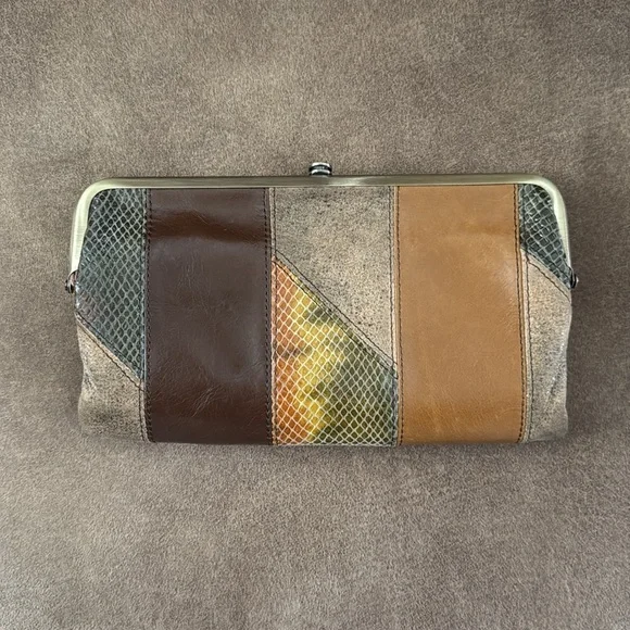 HOBO International Lauren Patchwork Clutch Wallet MOCHA MULTI - Picture 3 of 9